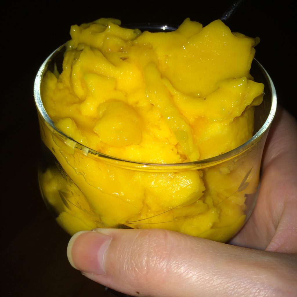 Mango nice cream